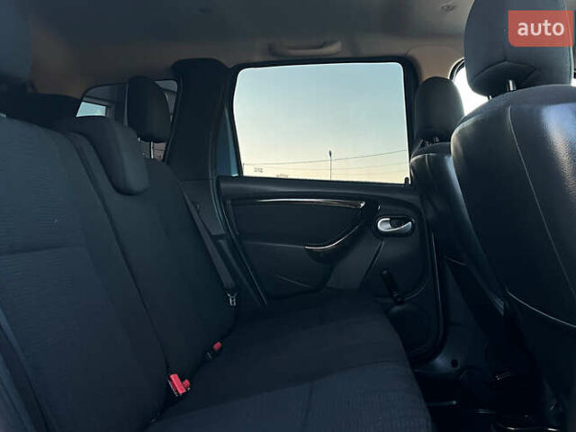 Синій Дачія Duster, об'ємом двигуна 1.5 л та пробігом 256 тис. км за 9500 $, фото 17 на Automoto.ua