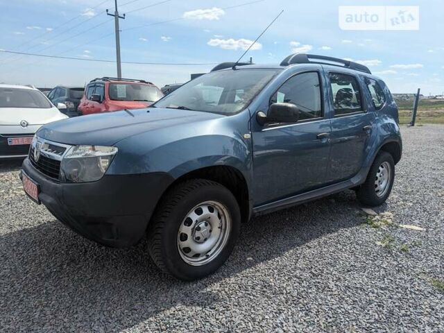 Синий Дачия Duster, объемом двигателя 1.6 л и пробегом 176 тыс. км за 7950 $, фото 1 на Automoto.ua