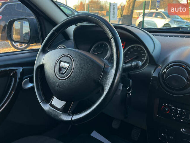 Синій Дачія Duster, об'ємом двигуна 1.5 л та пробігом 256 тис. км за 9500 $, фото 9 на Automoto.ua