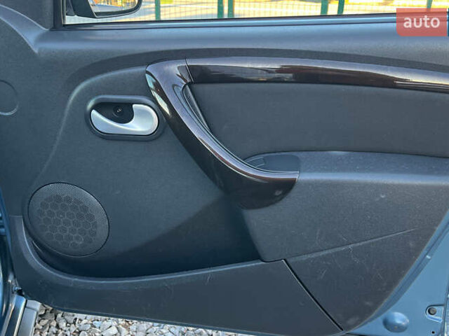 Синій Дачія Duster, об'ємом двигуна 1.5 л та пробігом 256 тис. км за 9500 $, фото 19 на Automoto.ua