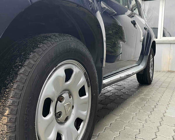 Синий Дачия Duster, объемом двигателя 1.6 л и пробегом 280 тыс. км за 6000 $, фото 8 на Automoto.ua