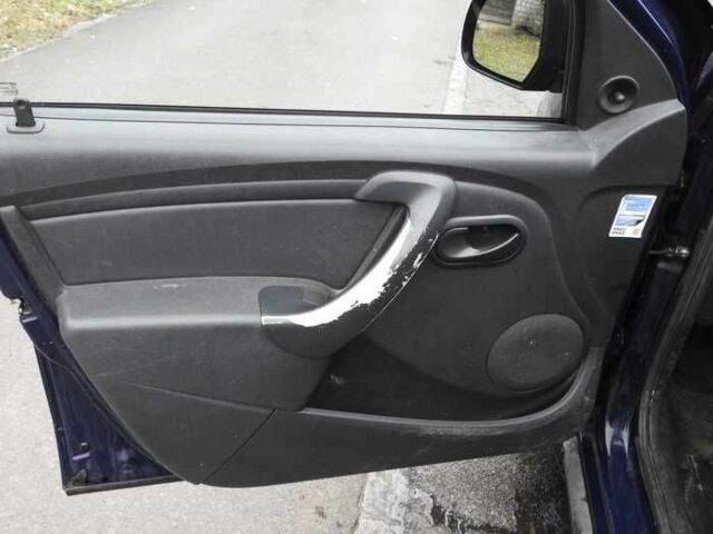 Синий Дачия Duster, объемом двигателя 0 л и пробегом 245 тыс. км за 5790 $, фото 8 на Automoto.ua