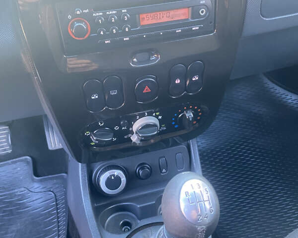 Синій Дачія Duster, об'ємом двигуна 1.5 л та пробігом 265 тис. км за 8950 $, фото 14 на Automoto.ua