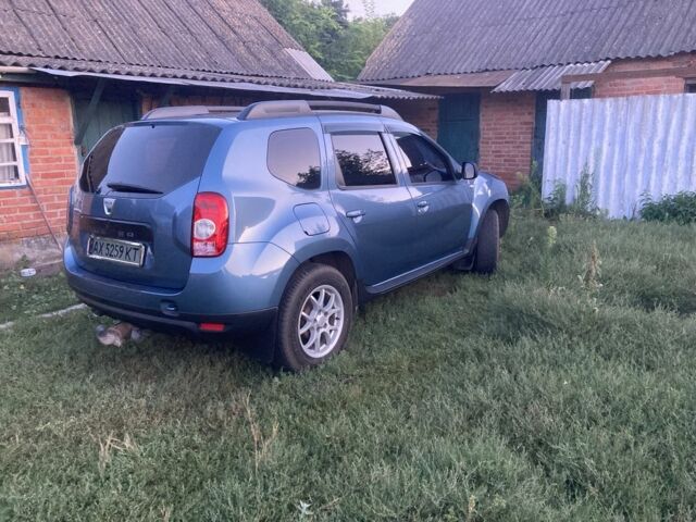Синий Дачия Duster, объемом двигателя 1.6 л и пробегом 200 тыс. км за 8700 $, фото 2 на Automoto.ua