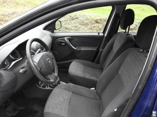 Синий Дачия Duster, объемом двигателя 0 л и пробегом 245 тыс. км за 5790 $, фото 4 на Automoto.ua