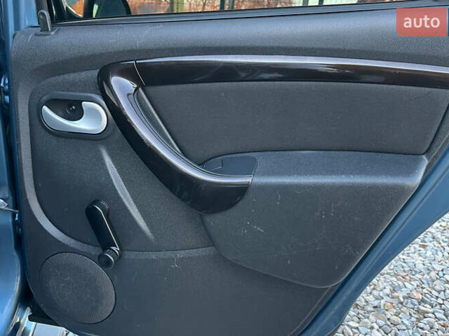 Синій Дачія Duster, об'ємом двигуна 1.5 л та пробігом 256 тис. км за 9500 $, фото 20 на Automoto.ua