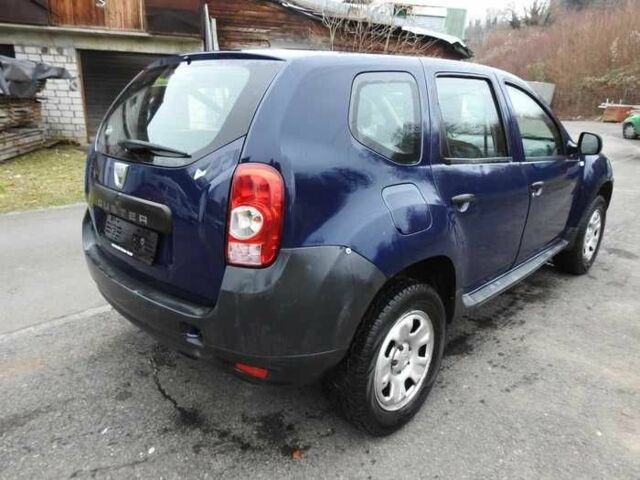 Синий Дачия Duster, объемом двигателя 0 л и пробегом 245 тыс. км за 5790 $, фото 3 на Automoto.ua