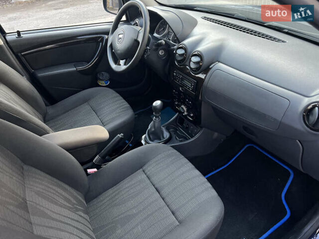 Синий Дачия Duster, объемом двигателя 1.5 л и пробегом 203 тыс. км за 8499 $, фото 23 на Automoto.ua