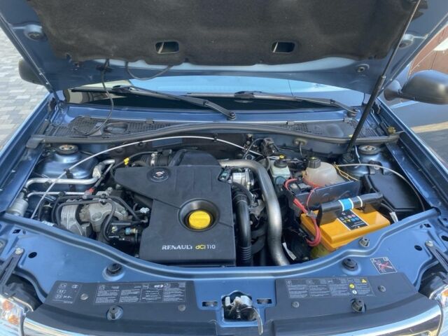 Синий Дачия Duster, объемом двигателя 1.5 л и пробегом 265 тыс. км за 9100 $, фото 7 на Automoto.ua