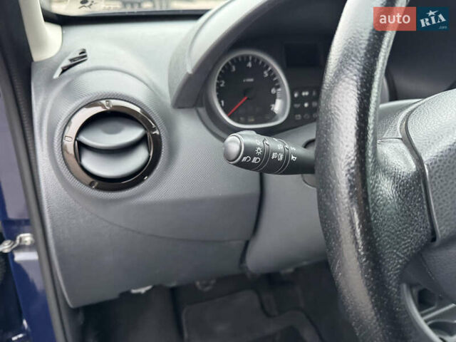 Синий Дачия Duster, объемом двигателя 1.6 л и пробегом 191 тыс. км за 9300 $, фото 34 на Automoto.ua