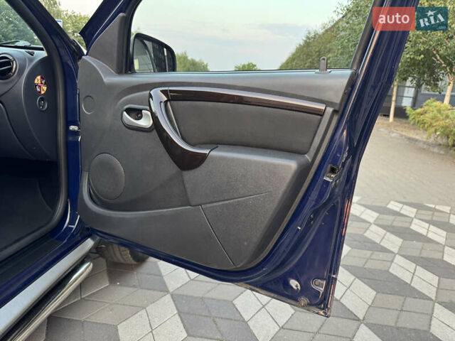 Синий Дачия Duster, объемом двигателя 1.6 л и пробегом 190 тыс. км за 9500 $, фото 59 на Automoto.ua