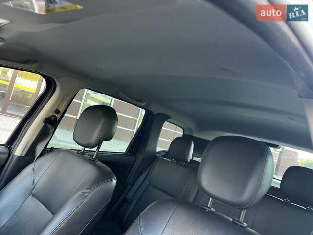 Синий Дачия Duster, объемом двигателя 1.6 л и пробегом 190 тыс. км за 9350 $, фото 53 на Automoto.ua