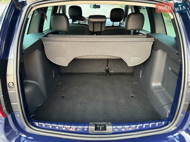 Синий Дачия Duster, объемом двигателя 1.6 л и пробегом 190 тыс. км за 9500 $, фото 50 на Automoto.ua