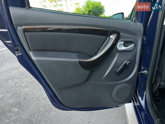 Синий Дачия Duster, объемом двигателя 1.6 л и пробегом 190 тыс. км за 9350 $, фото 56 на Automoto.ua