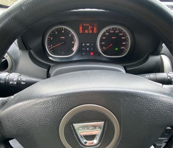 Синій Дачія Duster, об'ємом двигуна 1.5 л та пробігом 220 тис. км за 9600 $, фото 14 на Automoto.ua