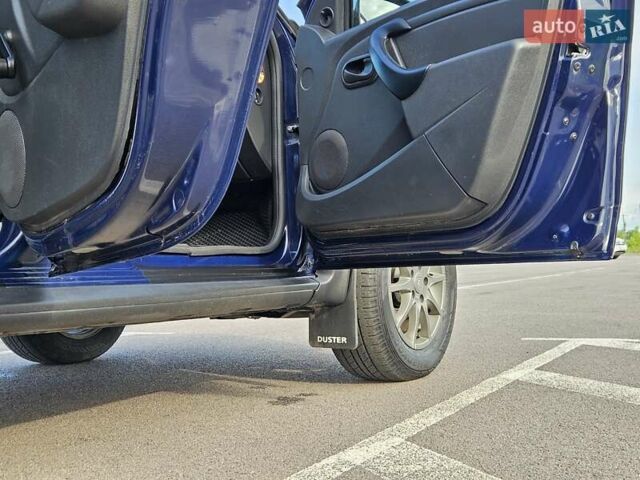 Синий Дачия Duster, объемом двигателя 1.5 л и пробегом 260 тыс. км за 8300 $, фото 19 на Automoto.ua