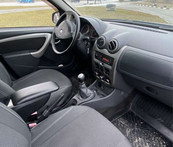 Синій Дачія Duster, об'ємом двигуна 1.5 л та пробігом 220 тис. км за 9600 $, фото 4 на Automoto.ua