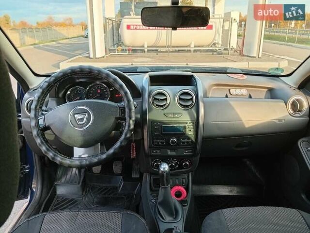Синий Дачия Duster, объемом двигателя 1.6 л и пробегом 189 тыс. км за 10200 $, фото 13 на Automoto.ua