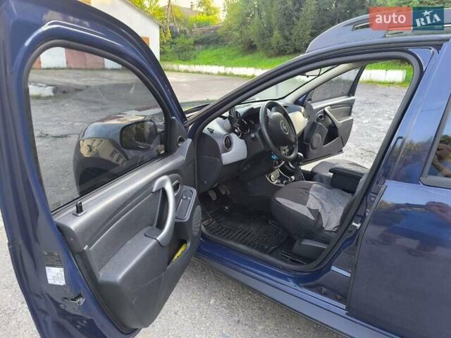 Синій Дачія Duster, об'ємом двигуна 1.5 л та пробігом 179 тис. км за 10700 $, фото 8 на Automoto.ua