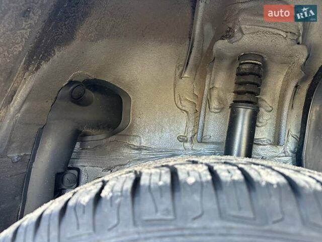 Синий Дачия Duster, объемом двигателя 1.6 л и пробегом 148 тыс. км за 12400 $, фото 33 на Automoto.ua