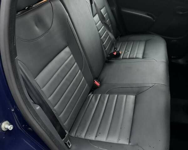 Синий Дачия Duster, объемом двигателя 1.5 л и пробегом 217 тыс. км за 8300 $, фото 29 на Automoto.ua