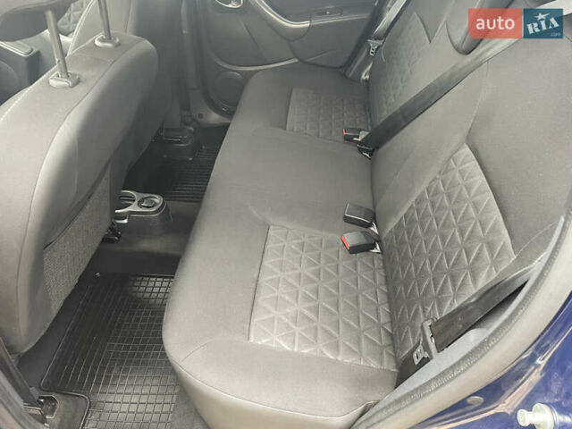Синий Дачия Duster, объемом двигателя 1.2 л и пробегом 164 тыс. км за 9850 $, фото 2 на Automoto.ua