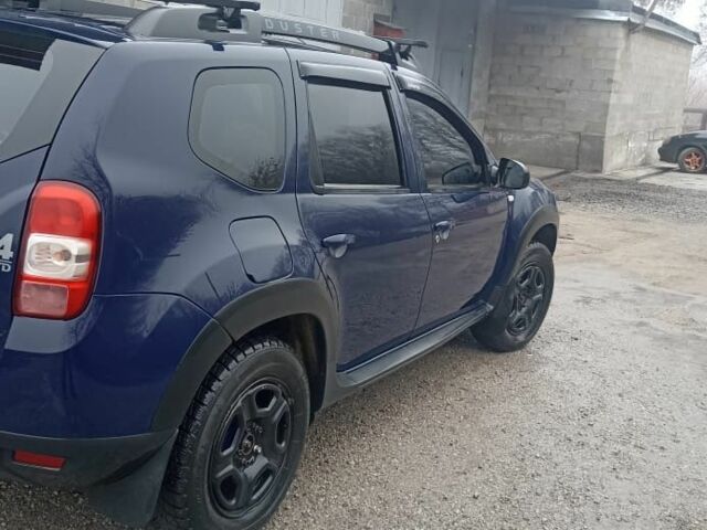 Синий Дачия Duster, объемом двигателя 1.5 л и пробегом 250 тыс. км за 12000 $, фото 2 на Automoto.ua
