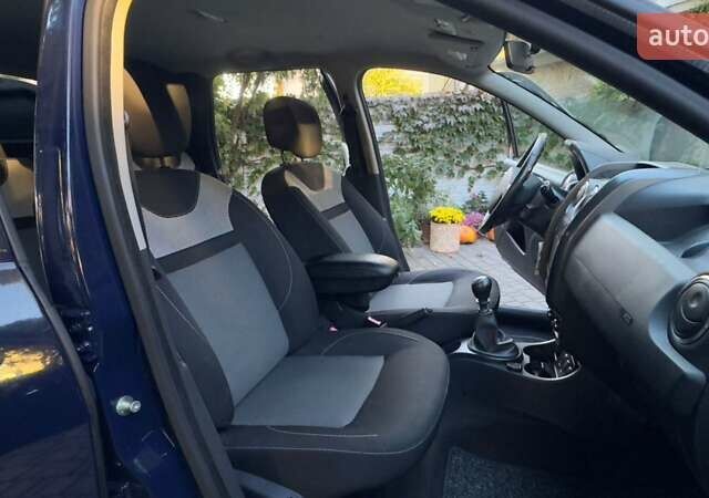 Дачія Duster 2017 у Львові на Automoto.ua Синій Дачія Duster, об'ємом двигуна 1.5 л та пробігом 80 тис. км за 11700 $, фото 5 на Automoto.ua