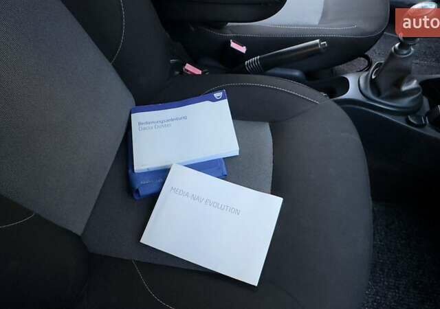 Дачія Duster 2017 у Львові на Automoto.ua Синій Дачія Duster, об'ємом двигуна 1.5 л та пробігом 80 тис. км за 11700 $, фото 8 на Automoto.ua