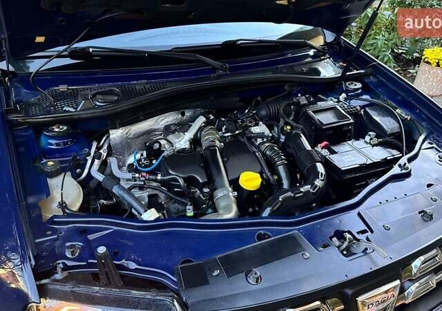 Дачія Duster 2017 у Львові на Automoto.ua Синій Дачія Duster, об'ємом двигуна 1.5 л та пробігом 80 тис. км за 11700 $, фото 35 на Automoto.ua