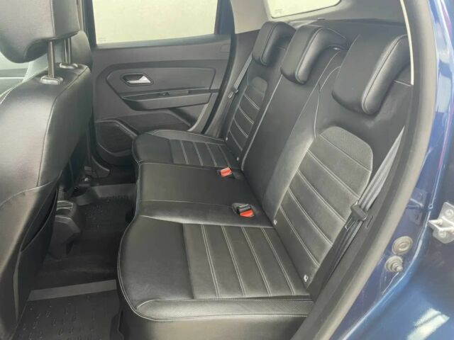 Синий Дачия Duster, объемом двигателя 1.5 л и пробегом 32 тыс. км за 7500 $, фото 10 на Automoto.ua