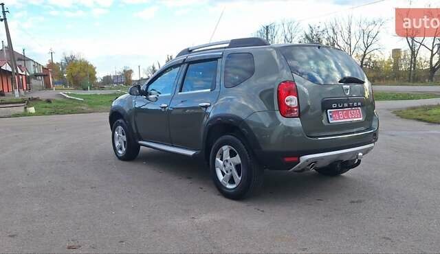 Дачия Duster 2013 в Новоархангельске на Automoto.ua Зеленый Дачия Duster, объемом двигателя 1.5 л и пробегом 198 тыс. км за 10500 $, фото 5 на Automoto.ua