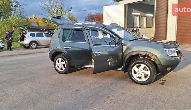 Дачия Duster 2013 в Новоархангельске на Automoto.ua Зеленый Дачия Duster, объемом двигателя 1.5 л и пробегом 198 тыс. км за 10500 $, фото 93 на Automoto.ua