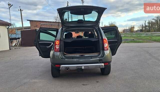 Дачия Duster 2013 в Новоархангельске на Automoto.ua Зеленый Дачия Duster, объемом двигателя 1.5 л и пробегом 198 тыс. км за 10500 $, фото 96 на Automoto.ua