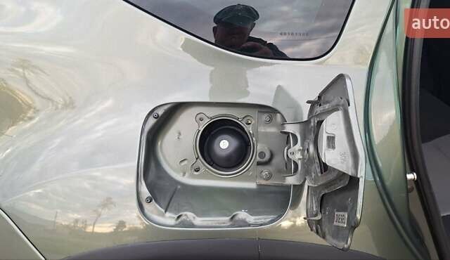 Дачия Duster 2013 в Новоархангельске на Automoto.ua Зеленый Дачия Duster, объемом двигателя 1.5 л и пробегом 198 тыс. км за 10500 $, фото 85 на Automoto.ua