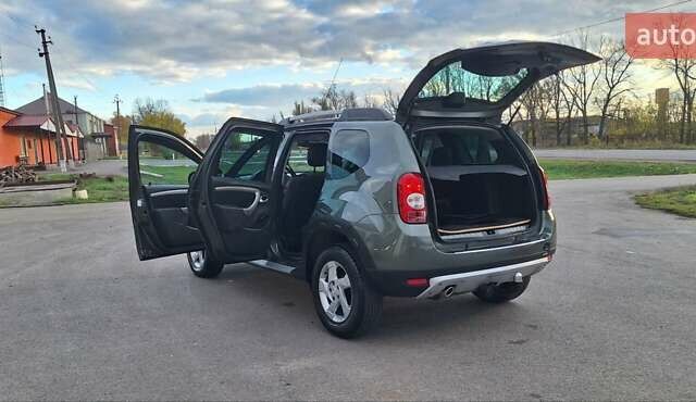 Дачия Duster 2013 в Новоархангельске на Automoto.ua Зеленый Дачия Duster, объемом двигателя 1.5 л и пробегом 198 тыс. км за 10500 $, фото 97 на Automoto.ua