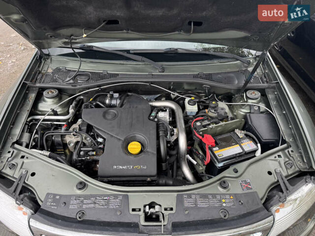 Зелений Дачія Duster, об'ємом двигуна 1.5 л та пробігом 195 тис. км за 10300 $, фото 18 на Automoto.ua