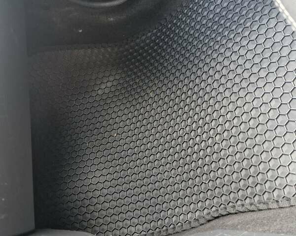 Зелений Дачія Duster, об'ємом двигуна 1.5 л та пробігом 168 тис. км за 10499 $, фото 19 на Automoto.ua