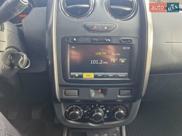 Зелений Дачія Duster, об'ємом двигуна 1.5 л та пробігом 168 тис. км за 10499 $, фото 33 на Automoto.ua