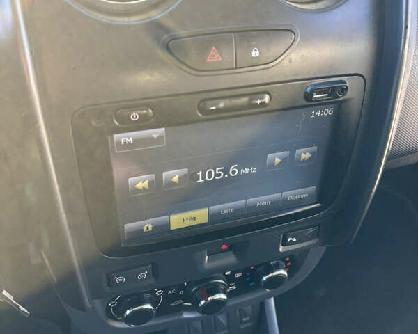 Зелений Дачія Duster, об'ємом двигуна 1.5 л та пробігом 172 тис. км за 10750 $, фото 35 на Automoto.ua