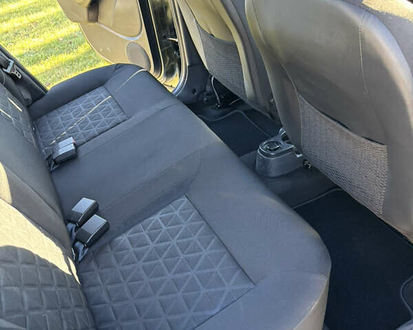 Зелений Дачія Duster, об'ємом двигуна 1.5 л та пробігом 172 тис. км за 10750 $, фото 30 на Automoto.ua