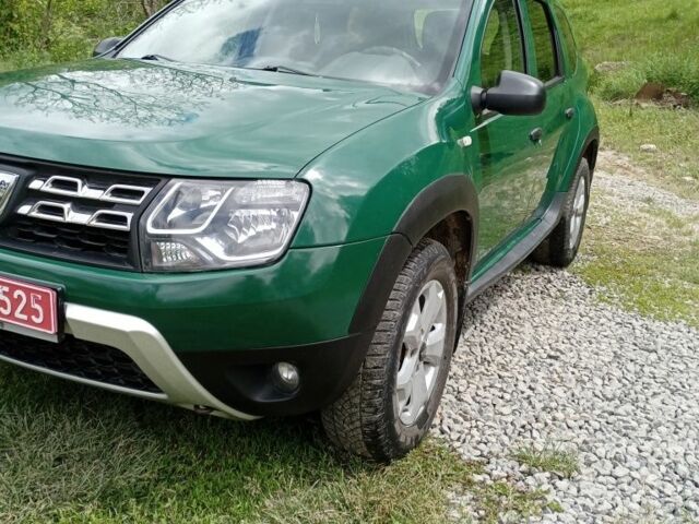 Зелений Дачія Duster, об'ємом двигуна 1.5 л та пробігом 196 тис. км за 8700 $, фото 2 на Automoto.ua