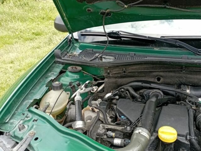 Зелений Дачія Duster, об'ємом двигуна 1.5 л та пробігом 196 тис. км за 8700 $, фото 5 на Automoto.ua