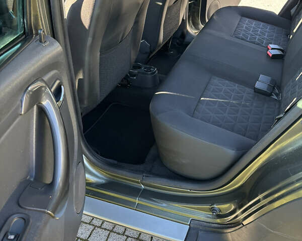 Зелений Дачія Duster, об'ємом двигуна 1.5 л та пробігом 172 тис. км за 10750 $, фото 32 на Automoto.ua