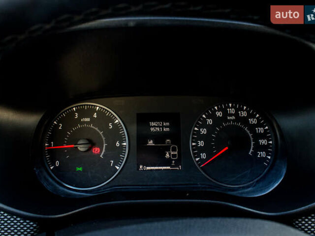 Чорний Дачія Jogger, об'ємом двигуна 1 л та пробігом 184 тис. км за 9700 $, фото 1 на Automoto.ua