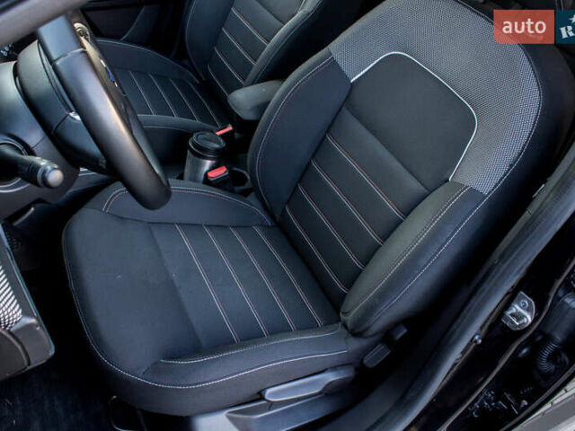 Чорний Дачія Jogger, об'ємом двигуна 1 л та пробігом 184 тис. км за 9700 $, фото 49 на Automoto.ua