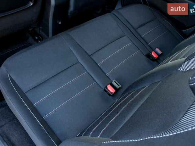 Чорний Дачія Jogger, об'ємом двигуна 1 л та пробігом 184 тис. км за 9700 $, фото 44 на Automoto.ua