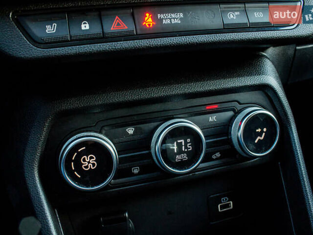 Чорний Дачія Jogger, об'ємом двигуна 1 л та пробігом 184 тис. км за 9700 $, фото 57 на Automoto.ua