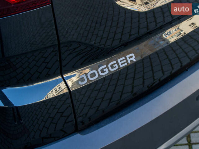 Чорний Дачія Jogger, об'ємом двигуна 1 л та пробігом 184 тис. км за 9700 $, фото 27 на Automoto.ua