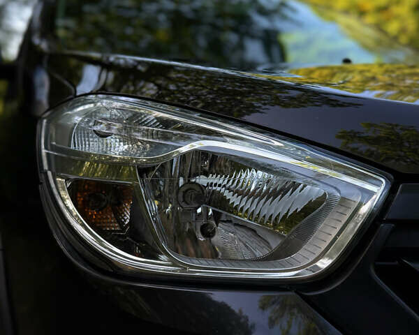 Дачия Lodgy Stepway 2016 в Стрые на Automoto.ua Черный Дачия Lodgy Stepway, объемом двигателя 1.2 л и пробегом 183 тыс. км за 8800 $, фото 5 на Automoto.ua